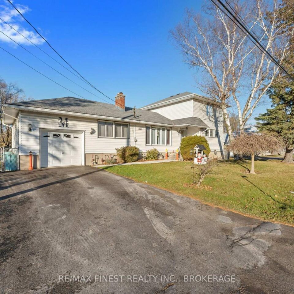 1869 Sydenham Road, Kingston (city North Of 401)