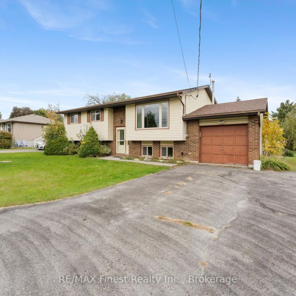 2354 Wallbridge-loyalist Road, Quinte West